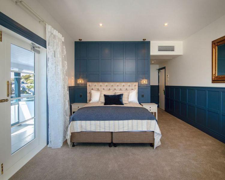 The Pier Hotel Kaikoura Exterior photo